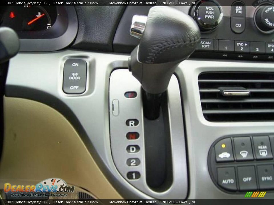 2007 Honda Odyssey EX-L Desert Rock Metallic / Ivory Photo #32