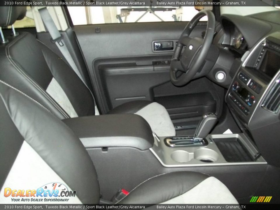 2010 Ford Edge Sport Tuxedo Black Metallic / Sport Black Leather/Grey Alcantara Photo #6