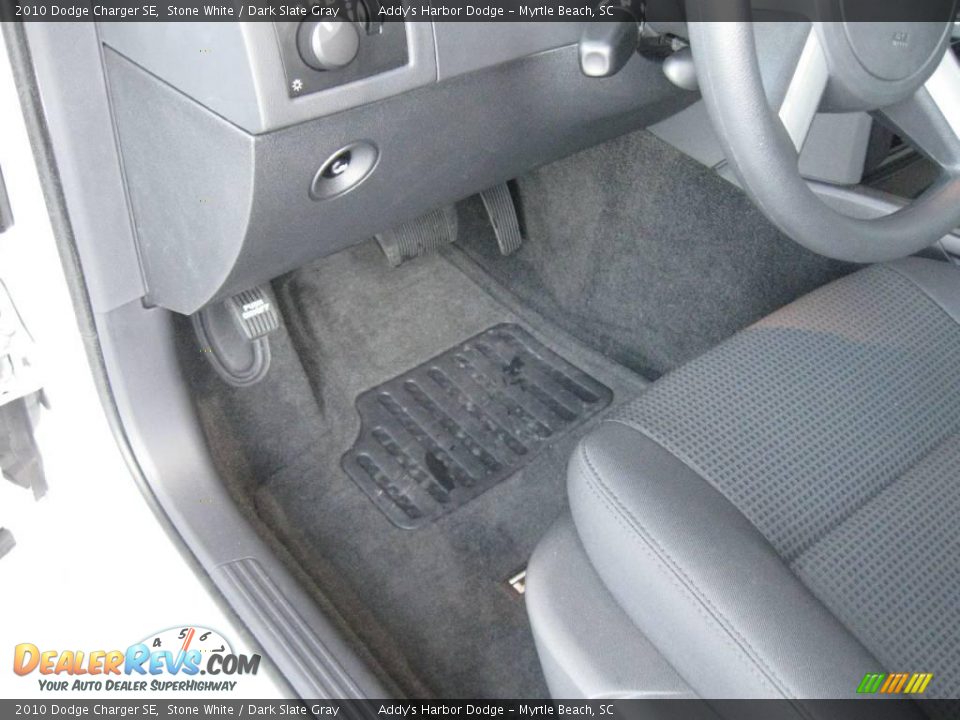 2010 Dodge Charger SE Stone White / Dark Slate Gray Photo #15