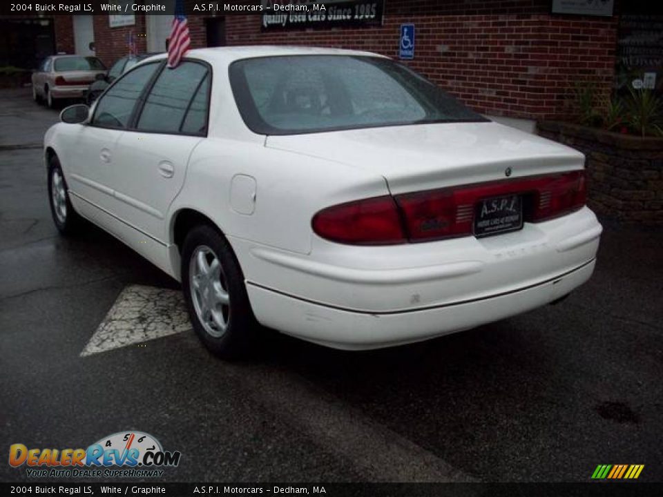 2004 Buick Regal LS White / Graphite Photo #3