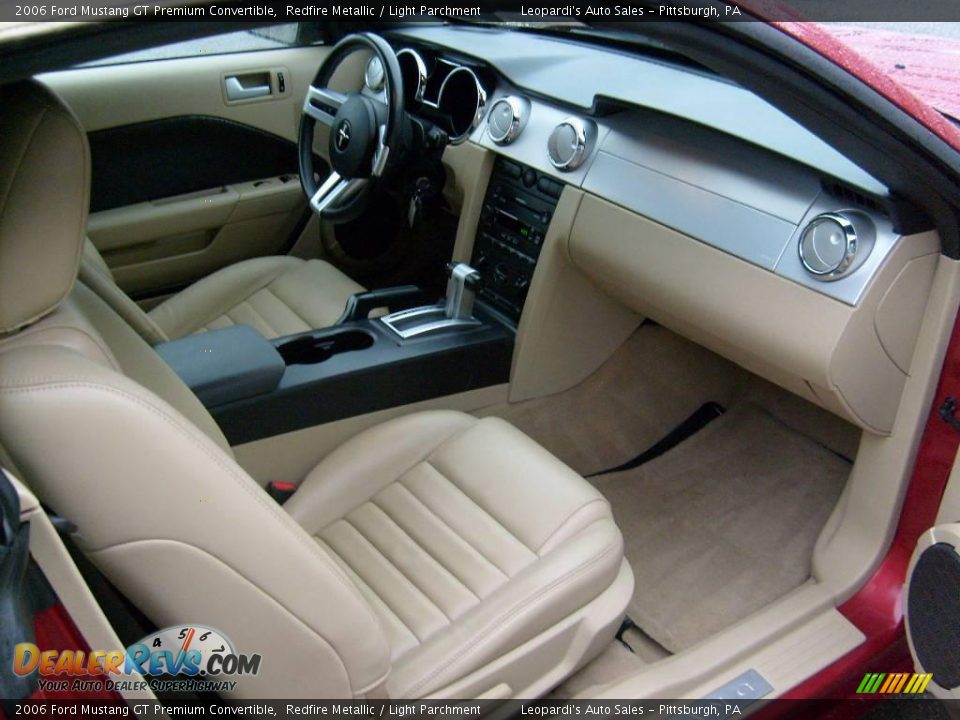 2006 Ford Mustang GT Premium Convertible Redfire Metallic / Light Parchment Photo #12