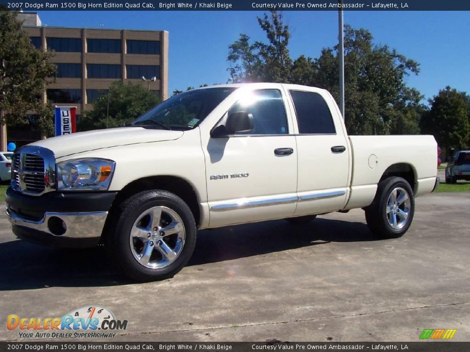 2007 Dodge Ram 1500 Big Horn Edition Quad Cab Bright White / Khaki Beige Photo #1
