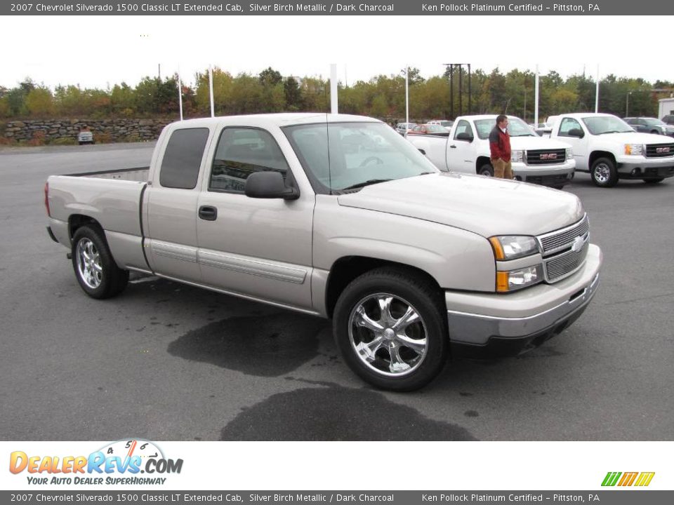 2007 Chevrolet Silverado 1500 Classic LT Extended Cab Silver Birch Metallic / Dark Charcoal Photo #4