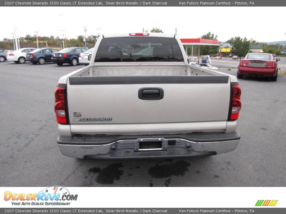 2007 Chevrolet Silverado 1500 Classic LT Extended Cab Silver Birch Metallic / Dark Charcoal Photo #7