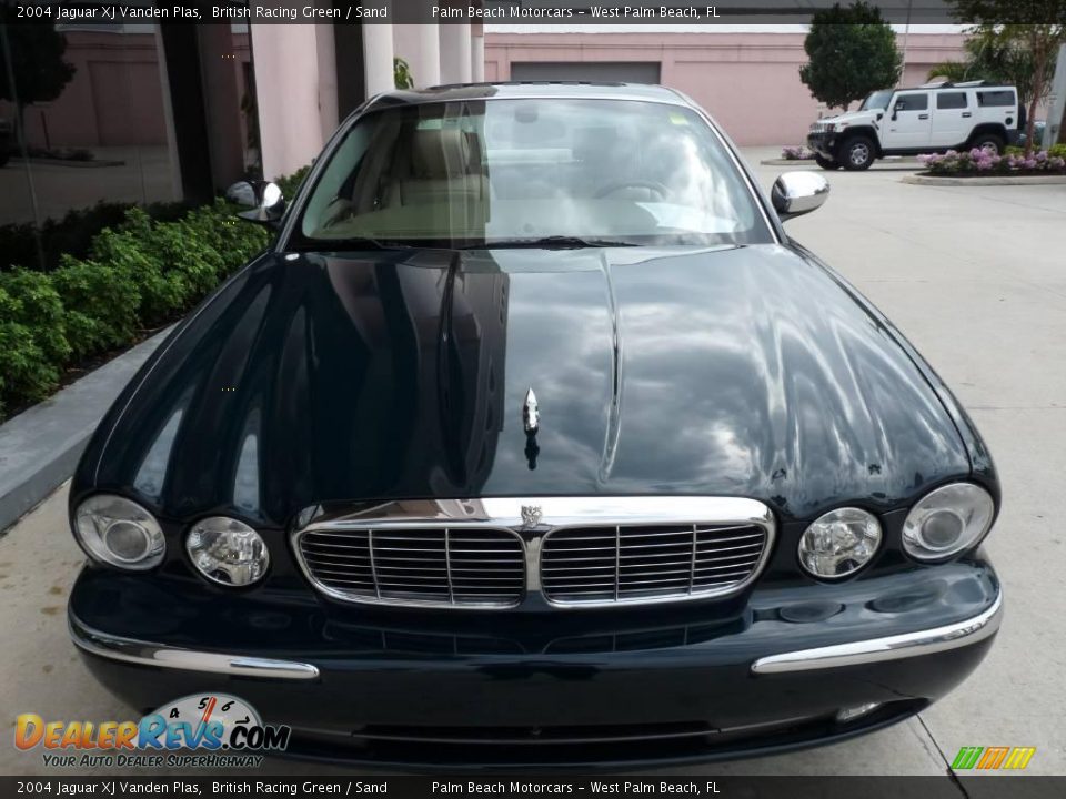2004 Jaguar XJ Vanden Plas British Racing Green / Sand Photo #2