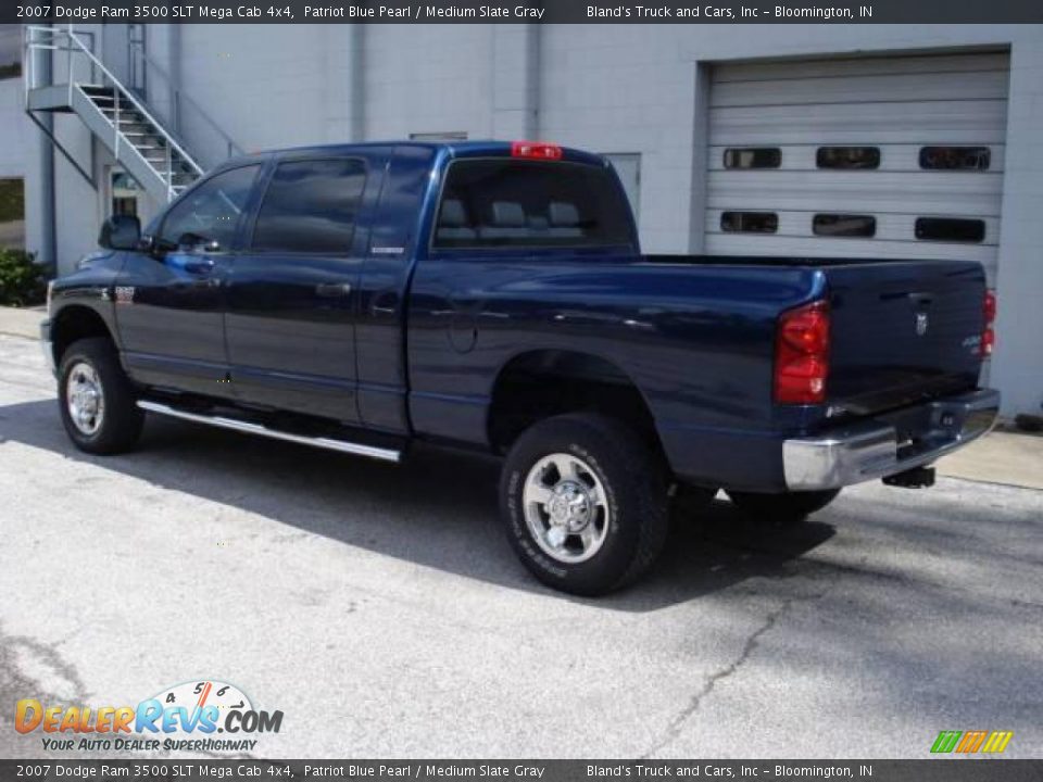 2007 Dodge Ram 3500 SLT Mega Cab 4x4 Patriot Blue Pearl / Medium Slate Gray Photo #8