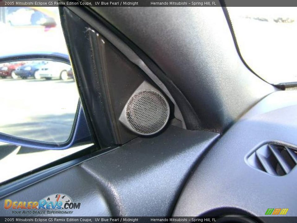 2005 Mitsubishi Eclipse GS Remix Edition Coupe UV Blue Pearl / Midnight Photo #24