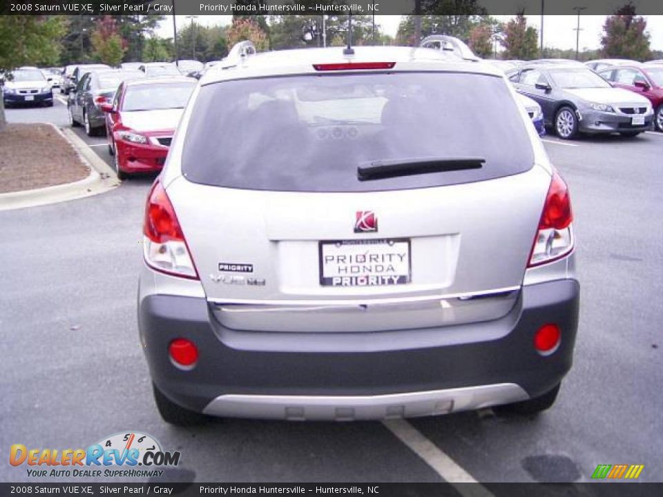 2008 Saturn VUE XE Silver Pearl / Gray Photo #3