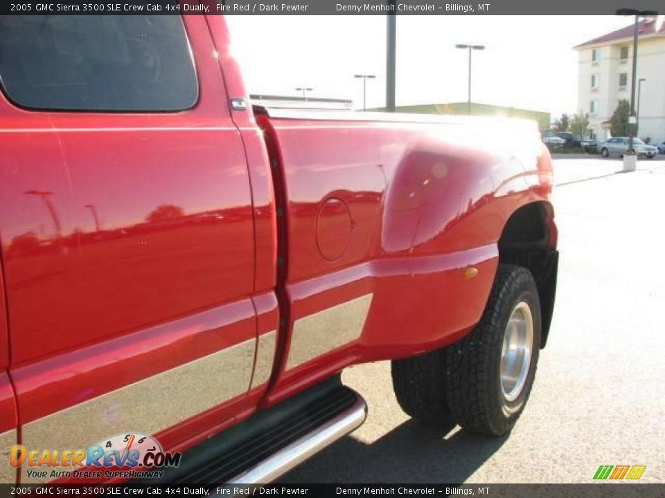 2005 GMC Sierra 3500 SLE Crew Cab 4x4 Dually Fire Red / Dark Pewter Photo #10