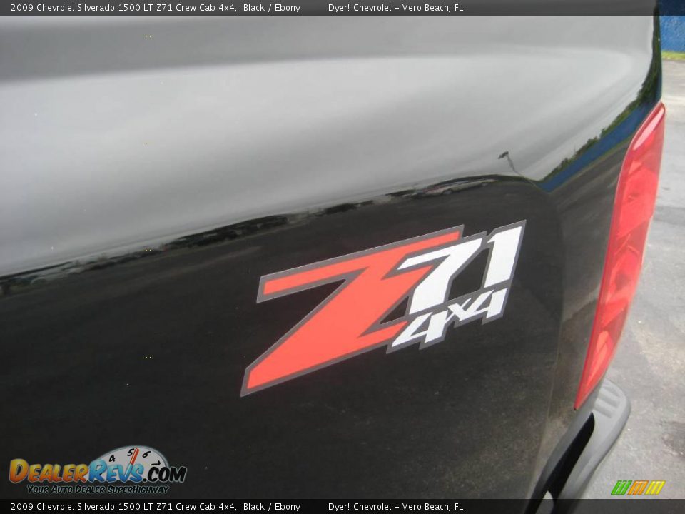 2009 Chevrolet Silverado 1500 LT Z71 Crew Cab 4x4 Black / Ebony Photo #2