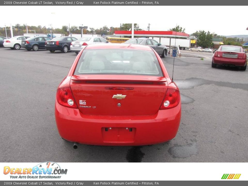 2009 Chevrolet Cobalt LT Sedan Victory Red / Gray Photo #7