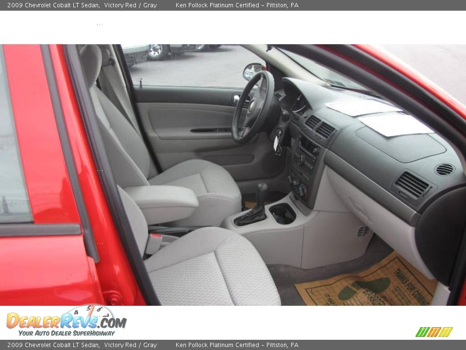 2009 Chevrolet Cobalt LT Sedan Victory Red / Gray Photo #11