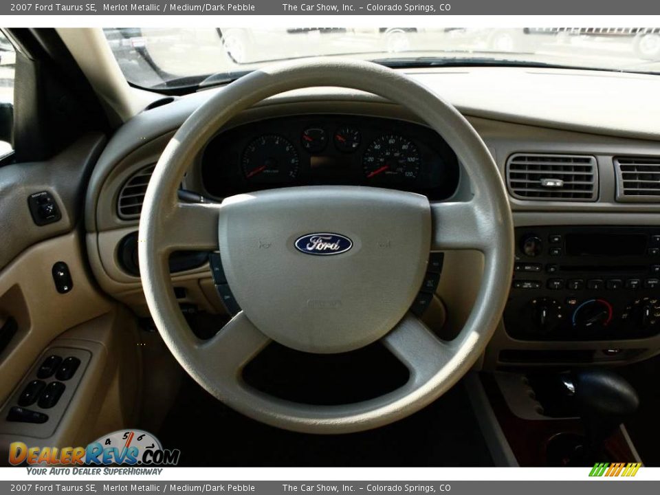 2007 Ford Taurus SE Merlot Metallic / Medium/Dark Pebble Photo #8