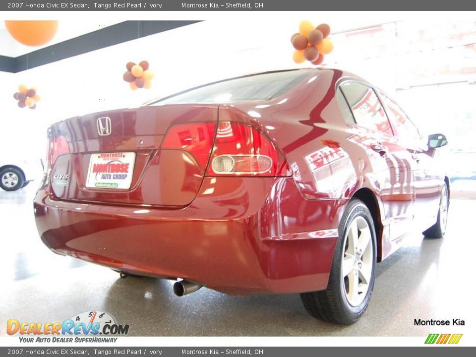 2007 Honda Civic EX Sedan Tango Red Pearl / Ivory Photo #7