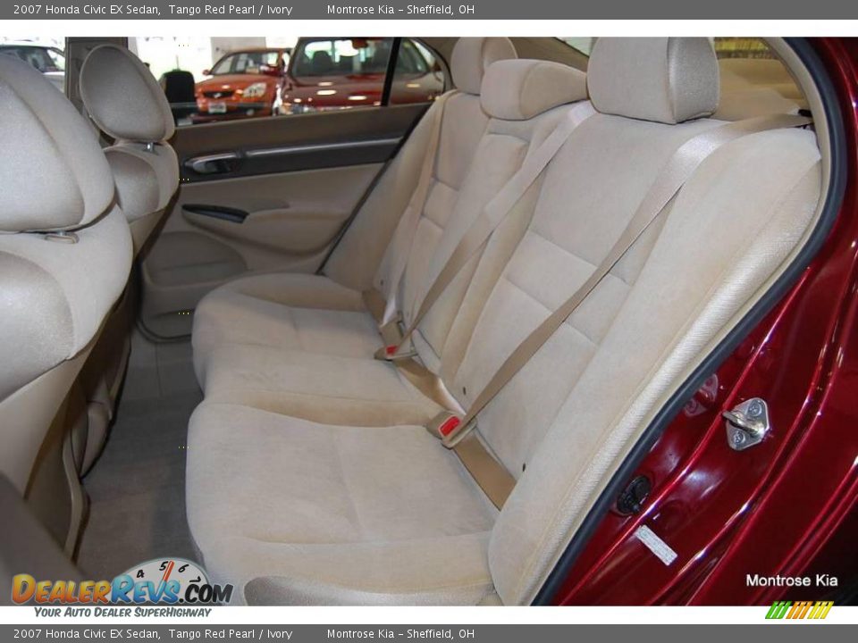 2007 Honda Civic EX Sedan Tango Red Pearl / Ivory Photo #17