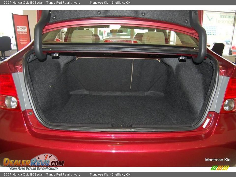 2007 Honda Civic EX Sedan Tango Red Pearl / Ivory Photo #22