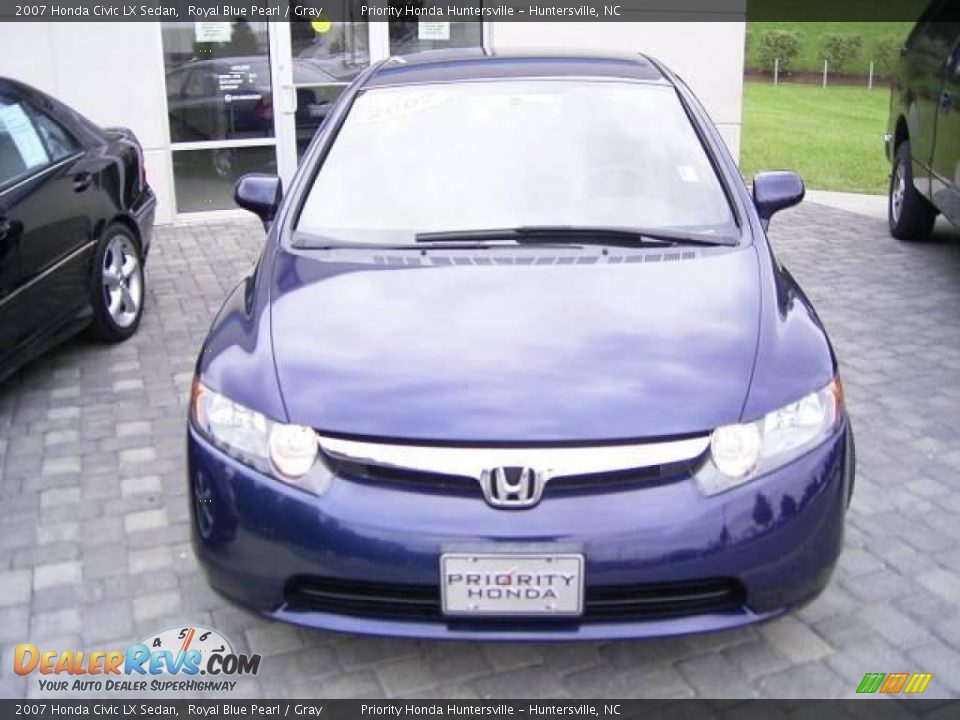 2007 Honda Civic LX Sedan Royal Blue Pearl / Gray Photo #6