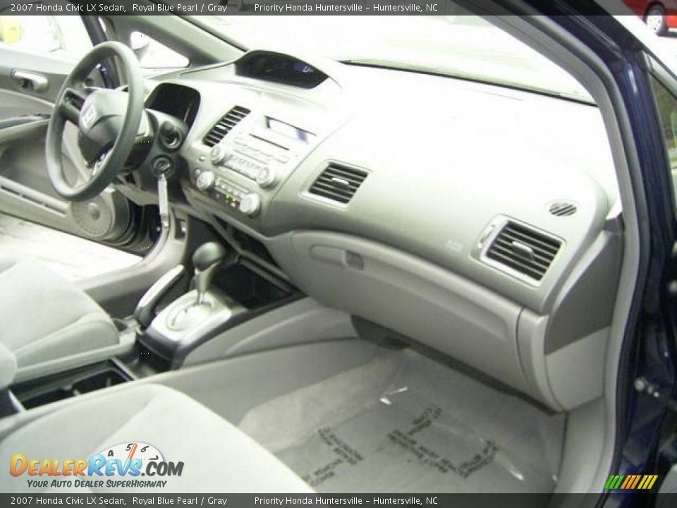 2007 Honda Civic LX Sedan Royal Blue Pearl / Gray Photo #15