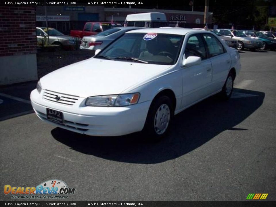 1999 Toyota Camry LE Super White / Oak Photo #1