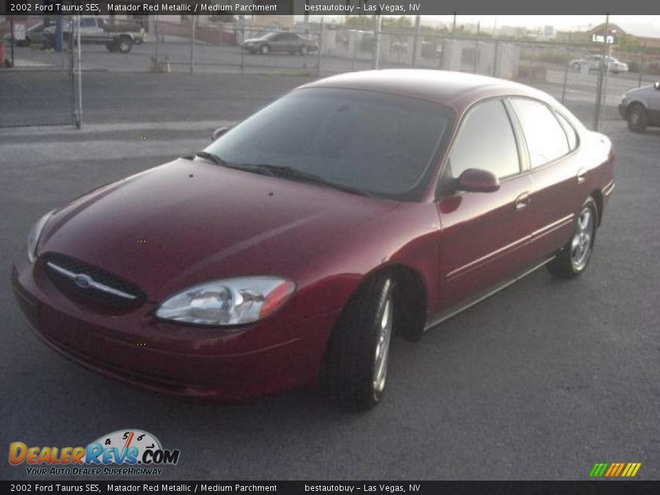 2002 Ford Taurus SES Matador Red Metallic / Medium Parchment Photo #8