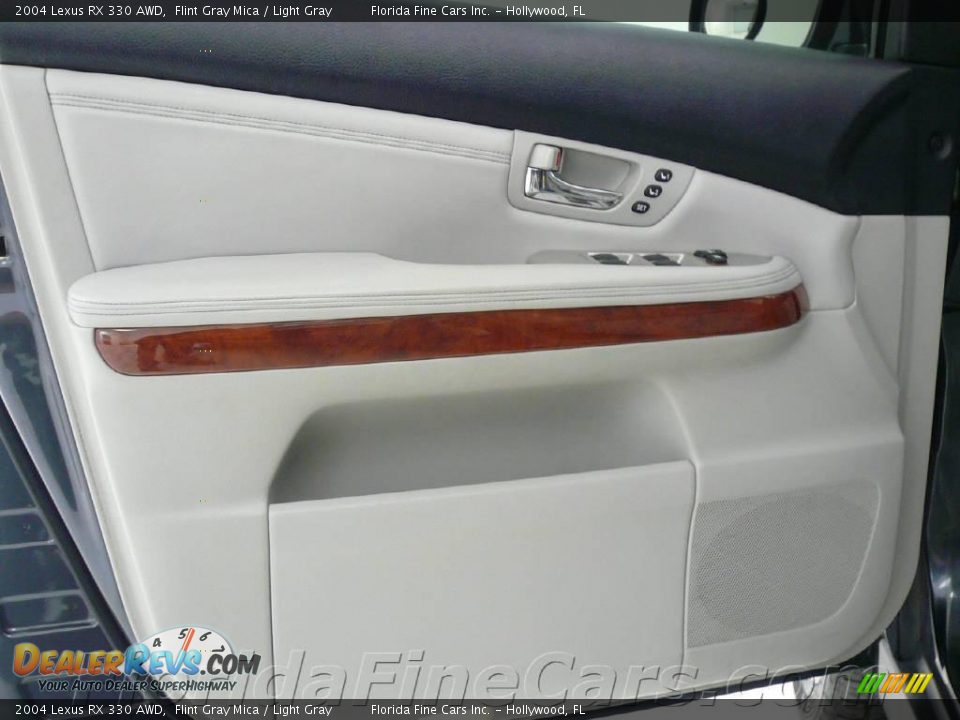 2004 Lexus RX 330 AWD Flint Gray Mica / Light Gray Photo #11