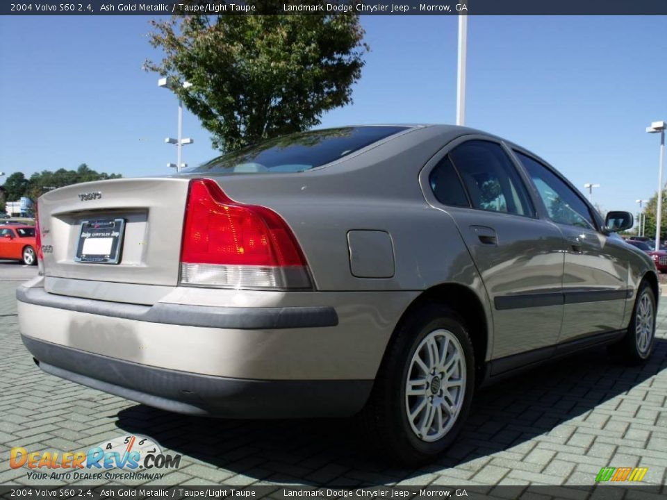 2004 Volvo S60 2.4 Ash Gold Metallic / Taupe/Light Taupe Photo #5