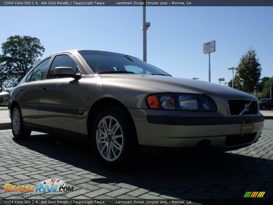 2004 Volvo S60 2.4 Ash Gold Metallic / Taupe/Light Taupe Photo #7