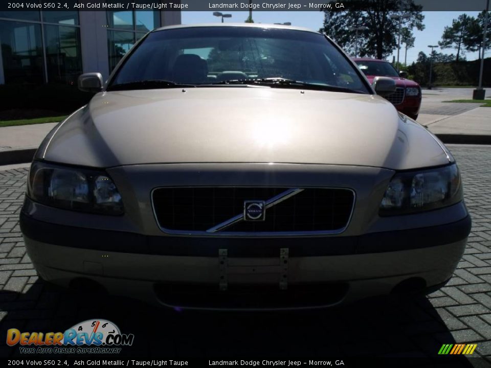 2004 Volvo S60 2.4 Ash Gold Metallic / Taupe/Light Taupe Photo #8