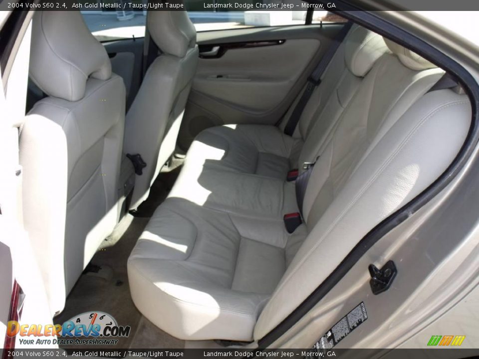 2004 Volvo S60 2.4 Ash Gold Metallic / Taupe/Light Taupe Photo #13