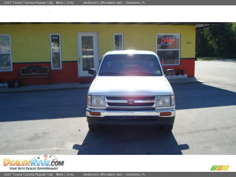 1997 Toyota Tacoma Regular Cab White / Grey Photo #2