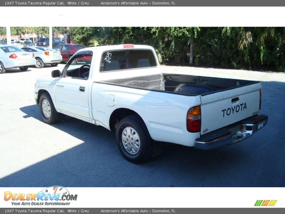 1997 Toyota Tacoma Regular Cab White / Grey Photo #7