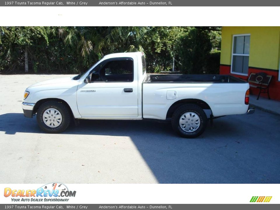 1997 Toyota Tacoma Regular Cab White / Grey Photo #8