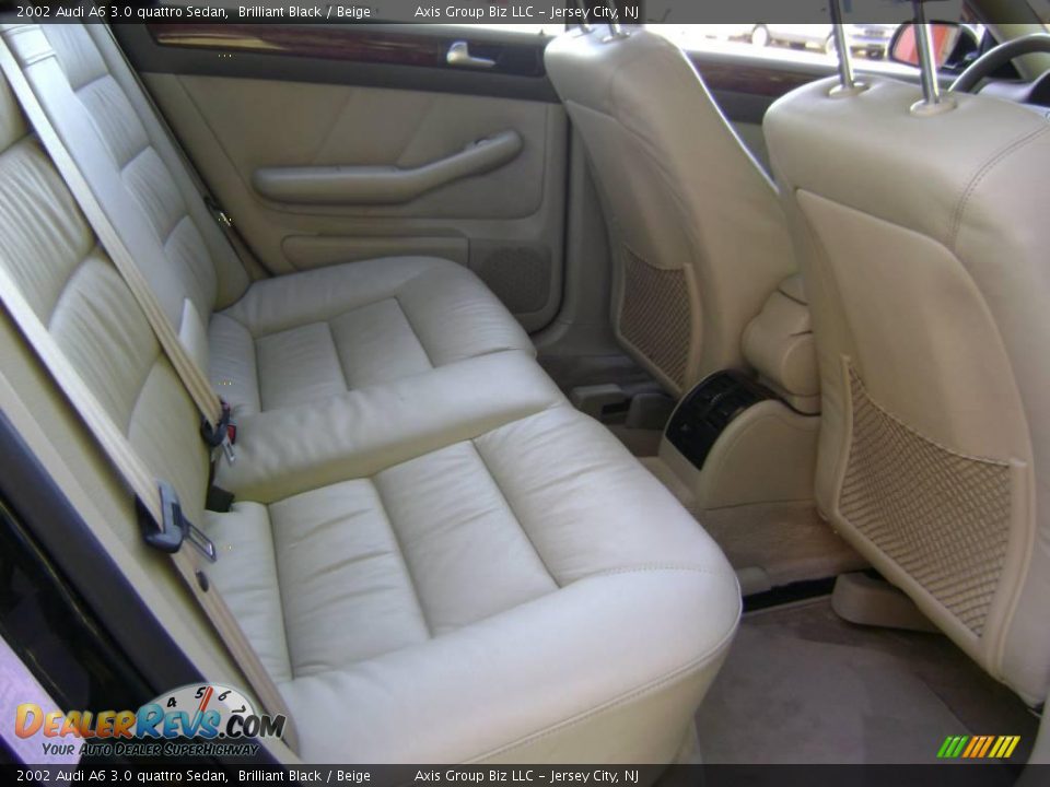 2002 Audi A6 3.0 quattro Sedan Brilliant Black / Beige Photo #10