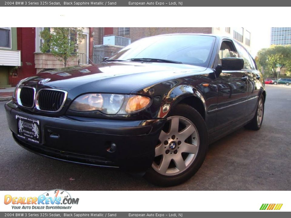 2004 BMW 3 Series 325i Sedan Black Sapphire Metallic / Sand Photo #1