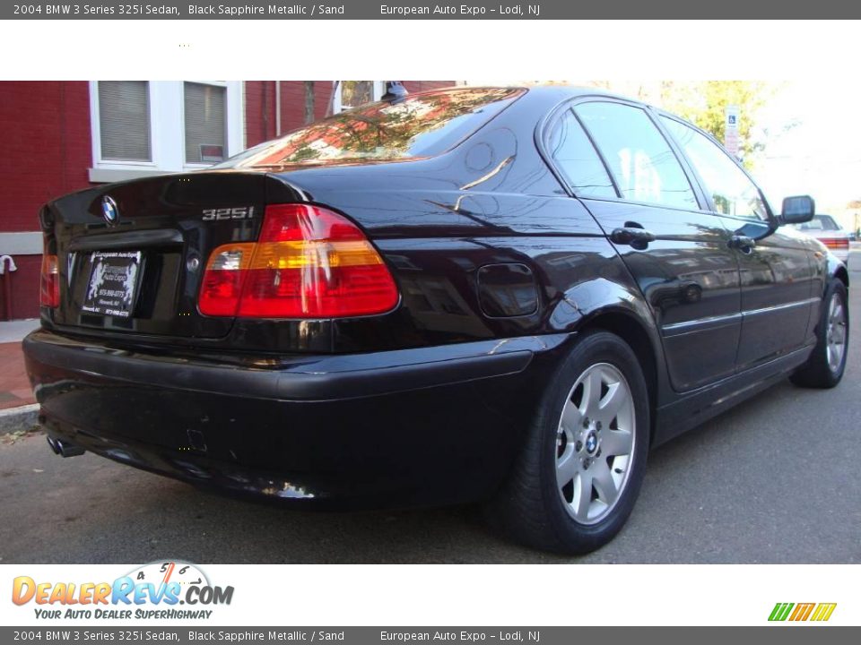 2004 BMW 3 Series 325i Sedan Black Sapphire Metallic / Sand Photo #3