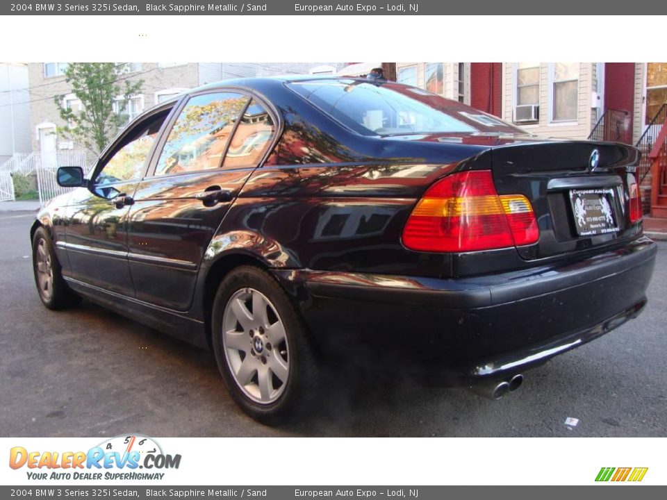 2004 BMW 3 Series 325i Sedan Black Sapphire Metallic / Sand Photo #4