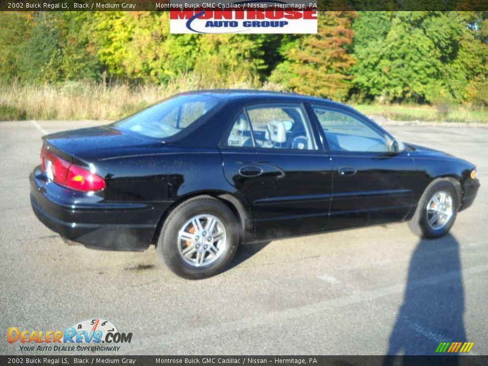 2002 Buick Regal LS Black / Medium Gray Photo #2