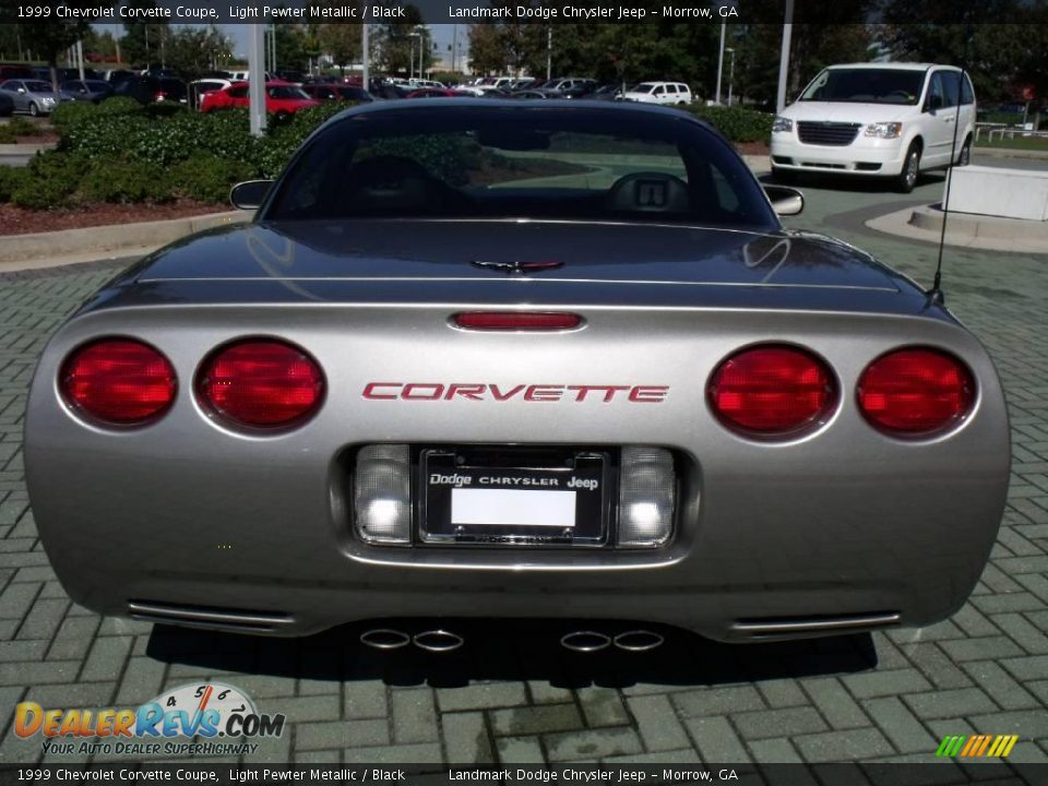 1999 Chevrolet Corvette Coupe Light Pewter Metallic / Black Photo #4