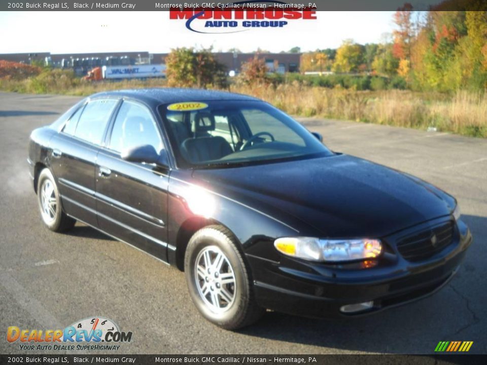 2002 Buick Regal LS Black / Medium Gray Photo #23