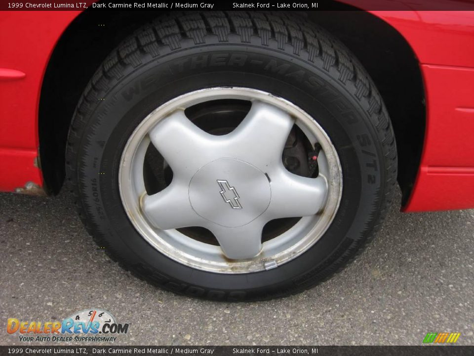 1999 Chevrolet Lumina LTZ Dark Carmine Red Metallic / Medium Gray Photo #15
