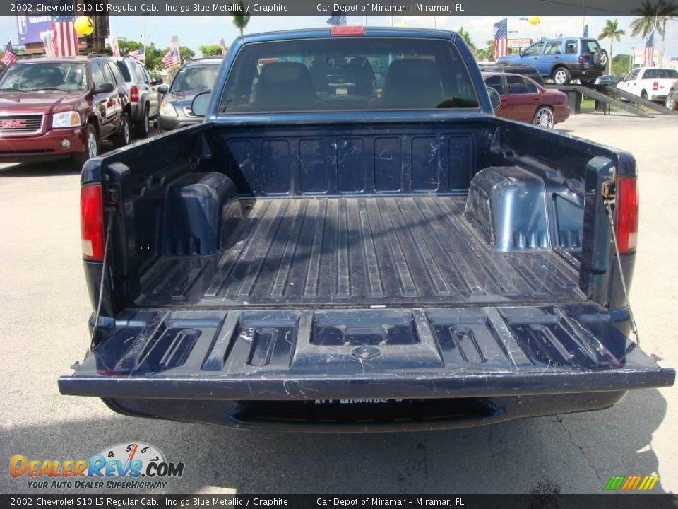 2002 Chevrolet S10 LS Regular Cab Indigo Blue Metallic / Graphite Photo #5