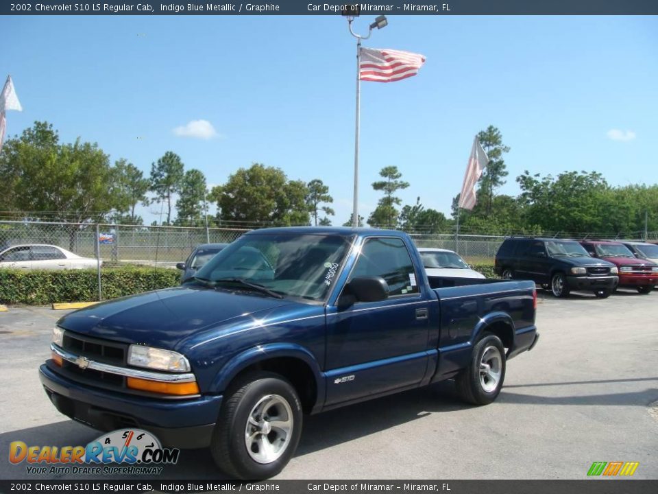 2002 Chevrolet S10 LS Regular Cab Indigo Blue Metallic / Graphite Photo #8