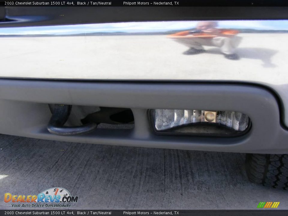 2003 Chevrolet Suburban 1500 LT 4x4 Black / Tan/Neutral Photo #11