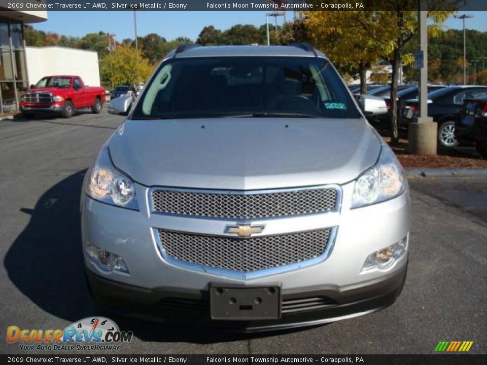 2009 Chevrolet Traverse LT AWD Silver Ice Metallic / Ebony Photo #6