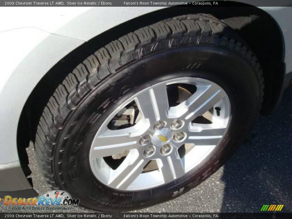 2009 Chevrolet Traverse LT AWD Silver Ice Metallic / Ebony Photo #7