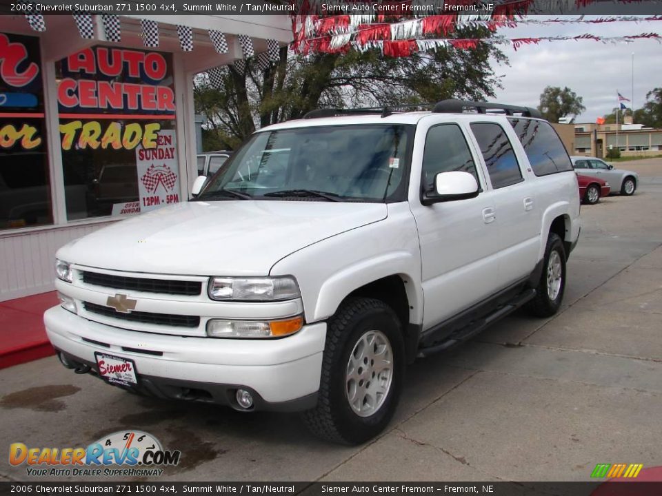 2006 Chevrolet Suburban Z71 1500 4x4 Summit White / Tan/Neutral Photo #3