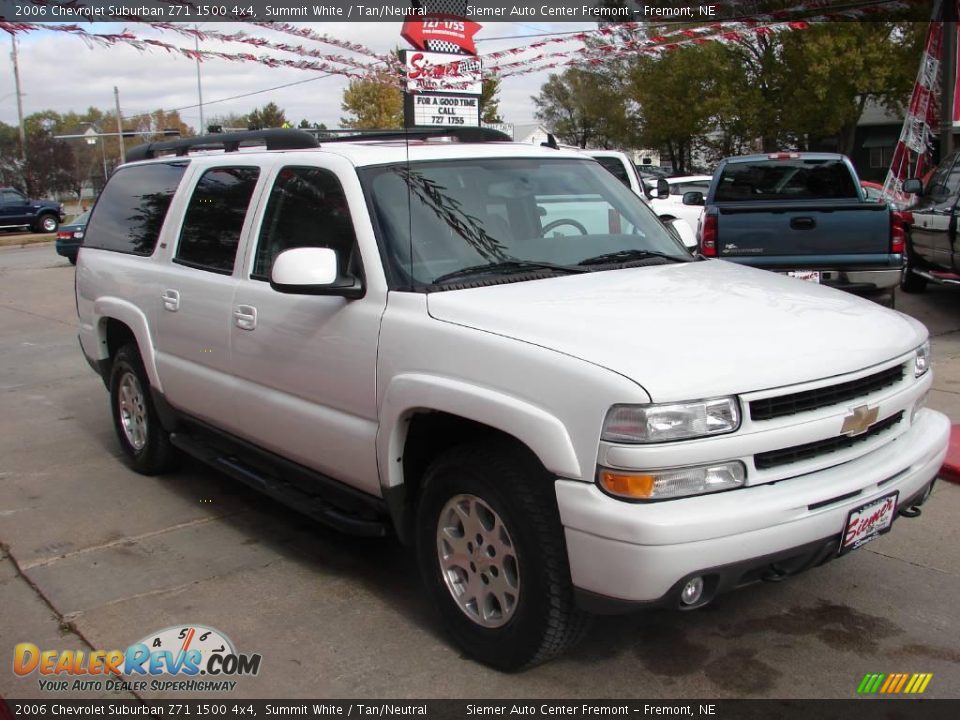 2006 Chevrolet Suburban Z71 1500 4x4 Summit White / Tan/Neutral Photo #21