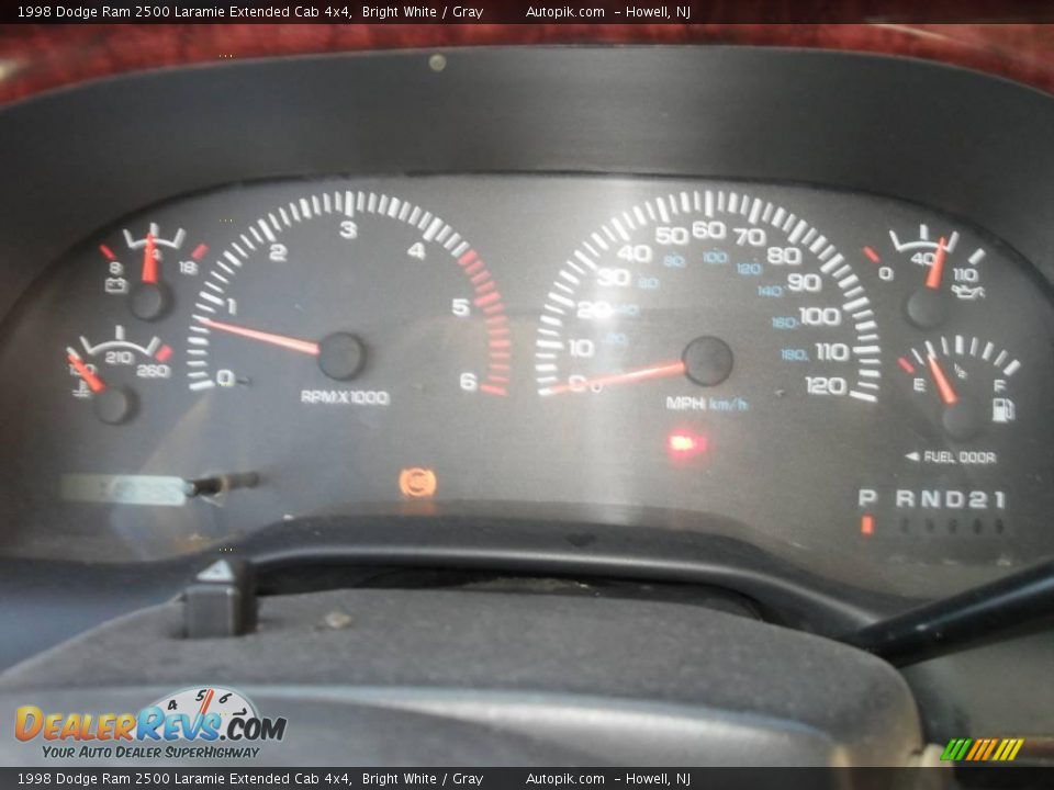 1998 Dodge Ram 2500 Laramie Extended Cab 4x4 Bright White / Gray Photo #15