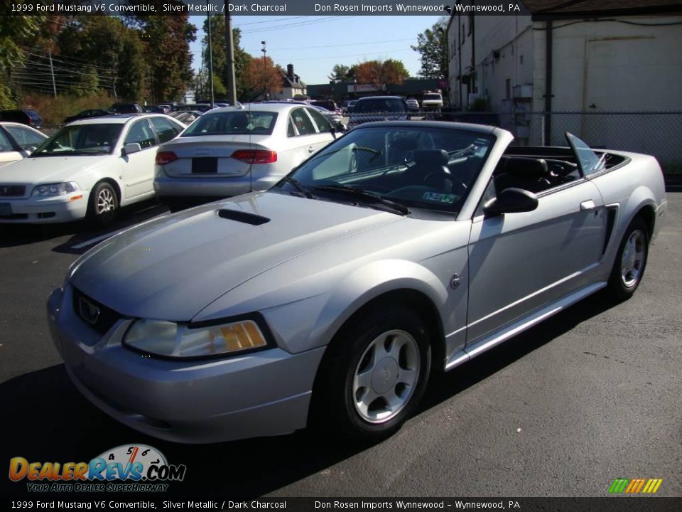 1999 Ford Mustang V6 Convertible Silver Metallic / Dark Charcoal Photo #1