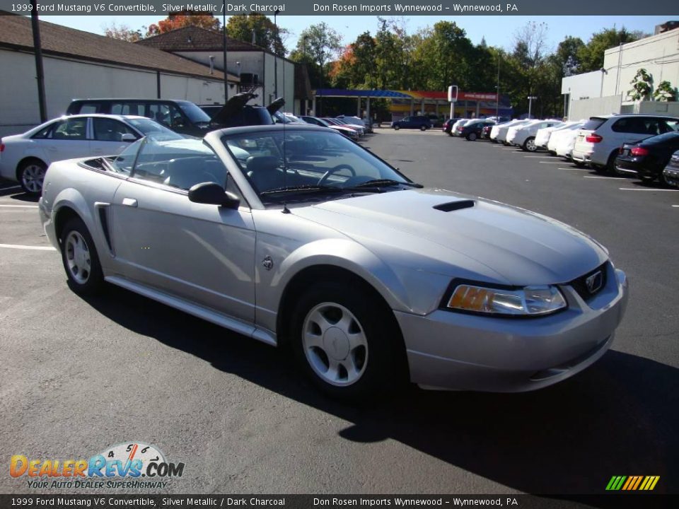 1999 Ford Mustang V6 Convertible Silver Metallic / Dark Charcoal Photo #5